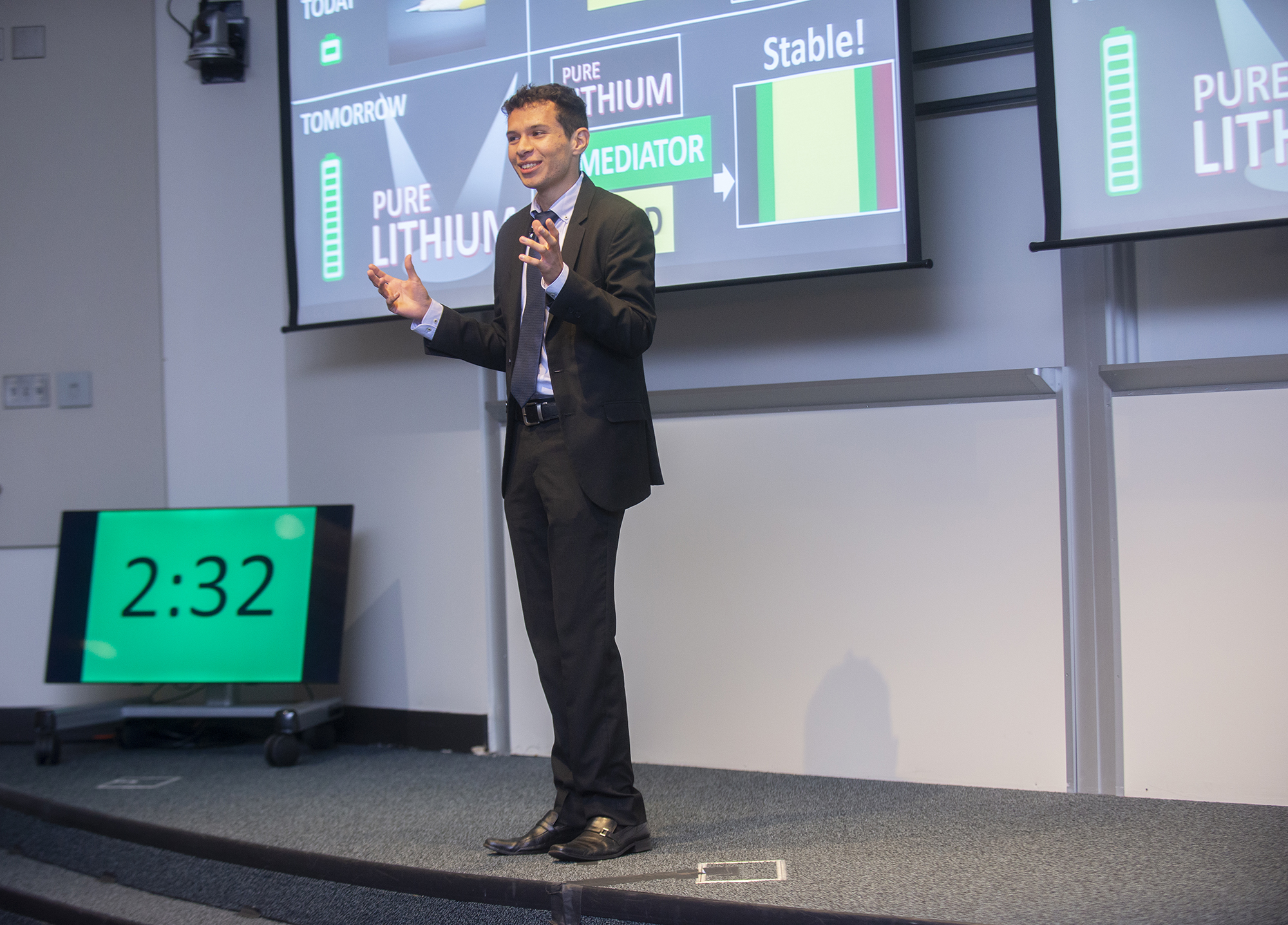 Learn About Research that Could Change the World at Nov. 14 3MT Finals(03)